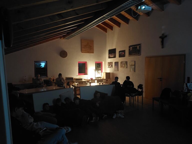 Pizzaessen mit Filmeabend🍕📽